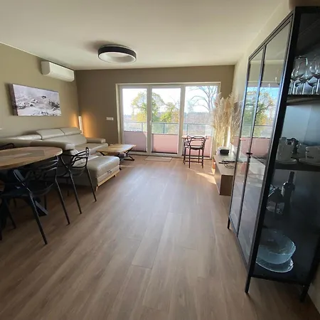 Lagomar Lux Family & Lägenhet *