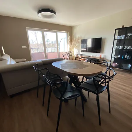 Lagomar Lux Family &