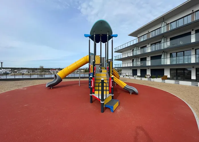 Lagomar Lux Family &