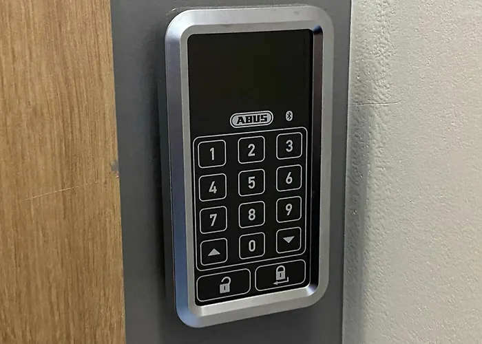 Lagomar Lux Family &